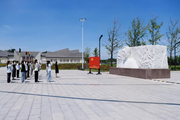 重温入党誓词 重温入党誓词