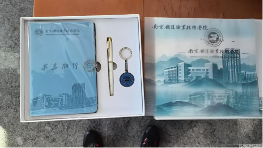 “文化三原色955 “文化三原色955