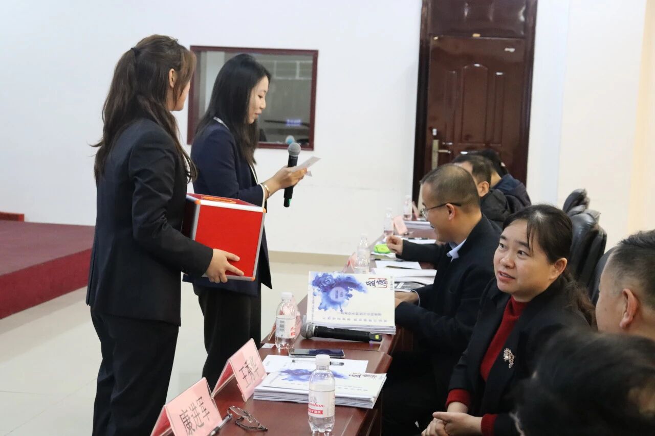 微信图片_2025-12-10_153307_246 微信图片_2025-12-10_153307_246