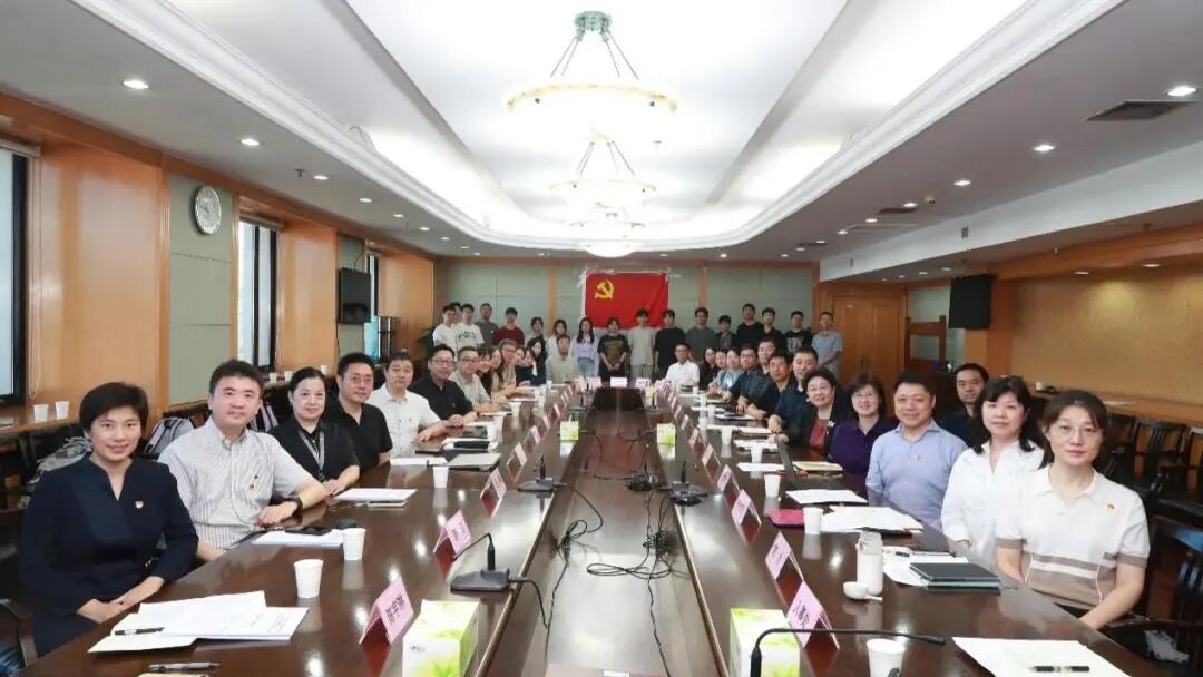 cd47c6d6efbfe8c1f3e7ca132625eeae