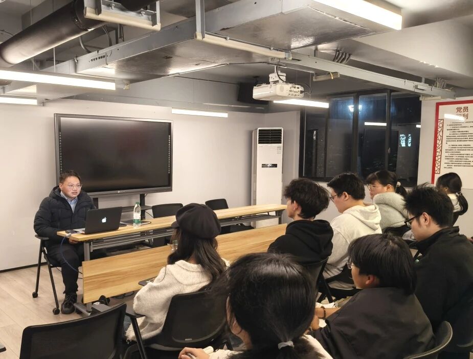 微信图片_2025-12-11_085233_517