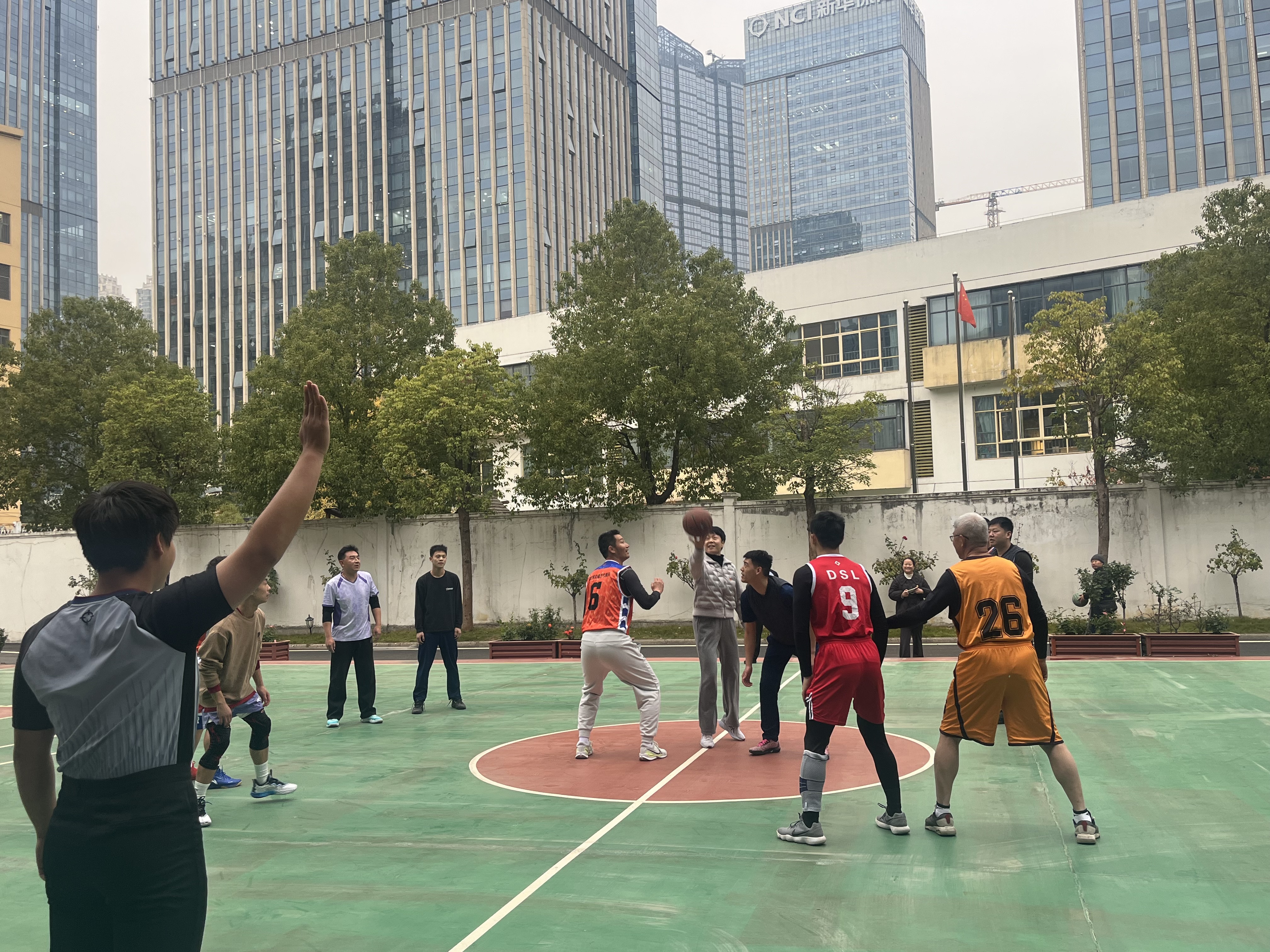 047af736fe41982f9cb10933563d7ac0