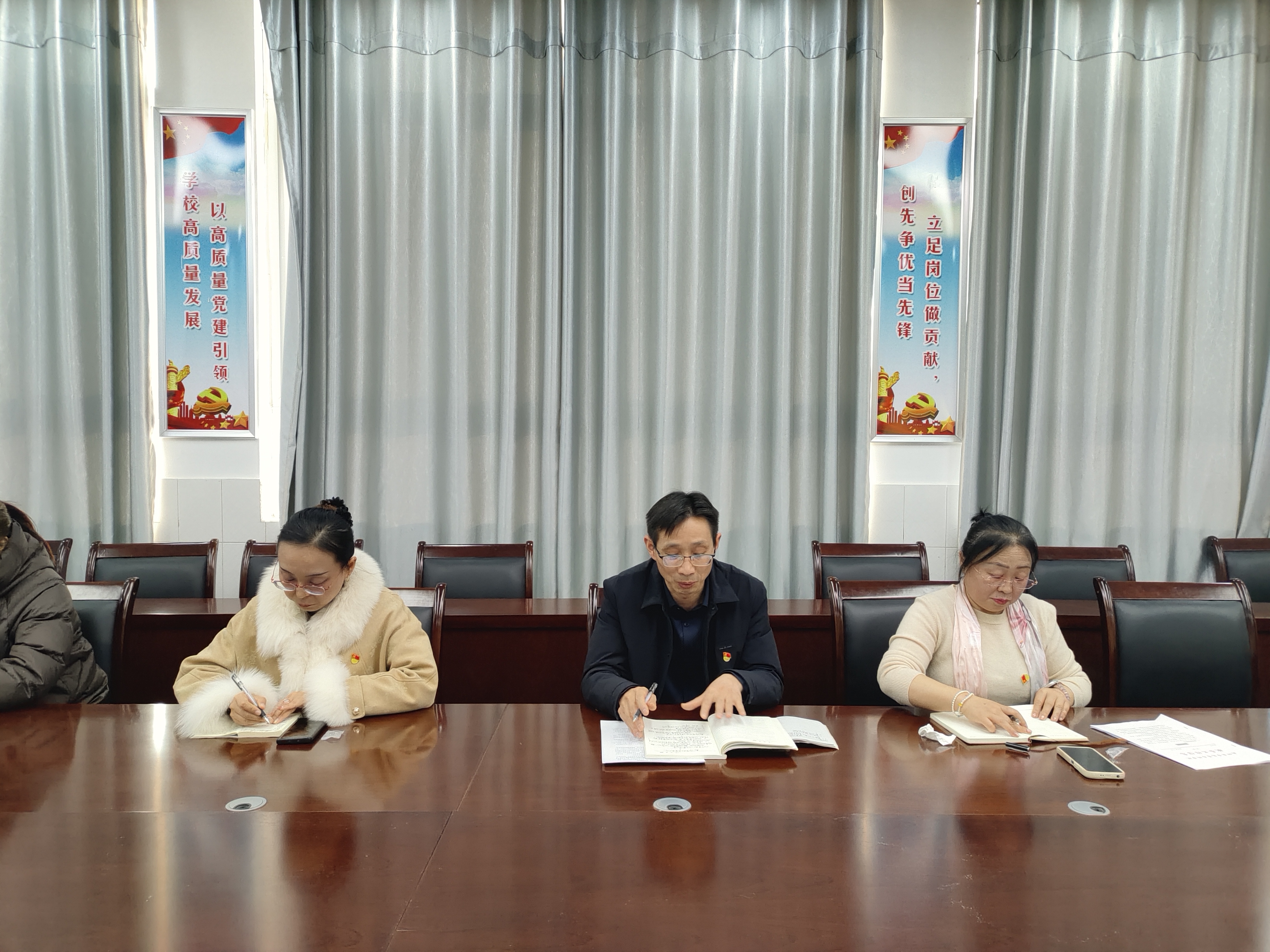 f1587db7d3f930271fc06cf0956a244a