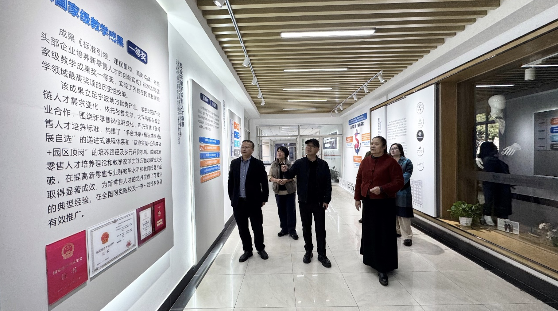 截屏2025-12-15 15.18.41