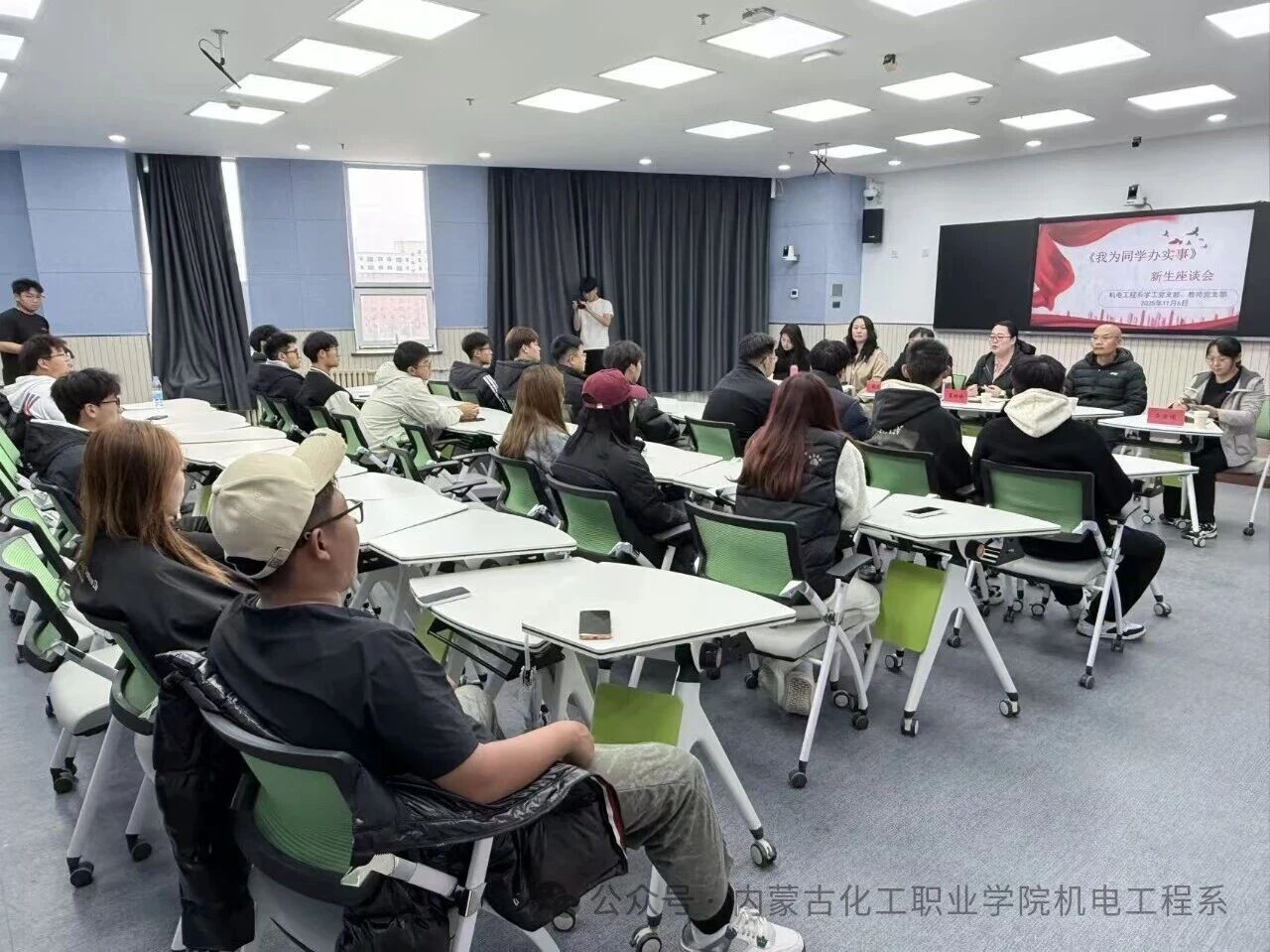 25b78589fc660737a1f68a87a15fa3b0