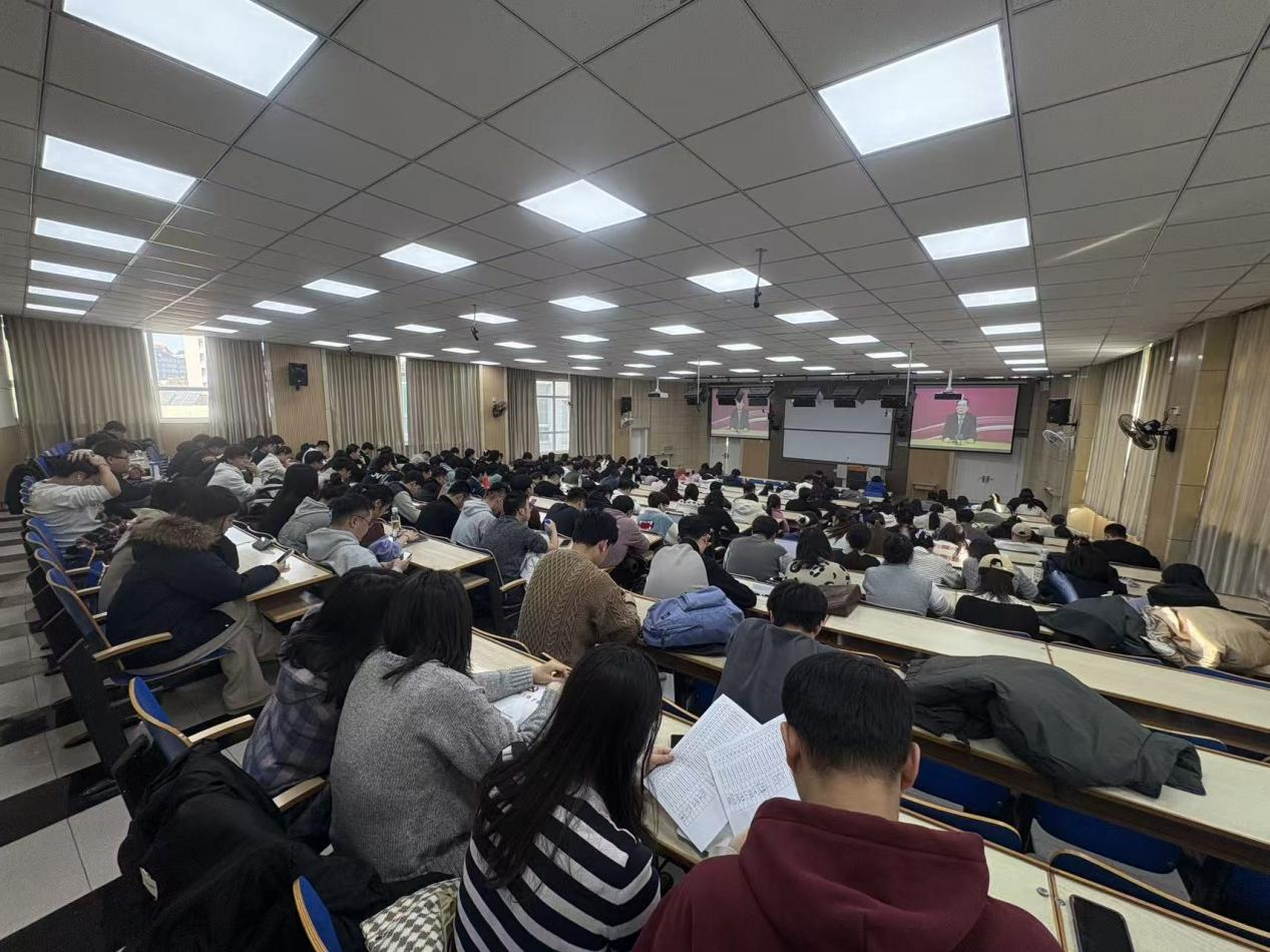 3.化学化工学院党委分会场