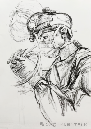 20251211“画育”系列活动第十一期“最美画像”网络评选开始啦！供图艺术设计学院、数字艺术产业学院学生16