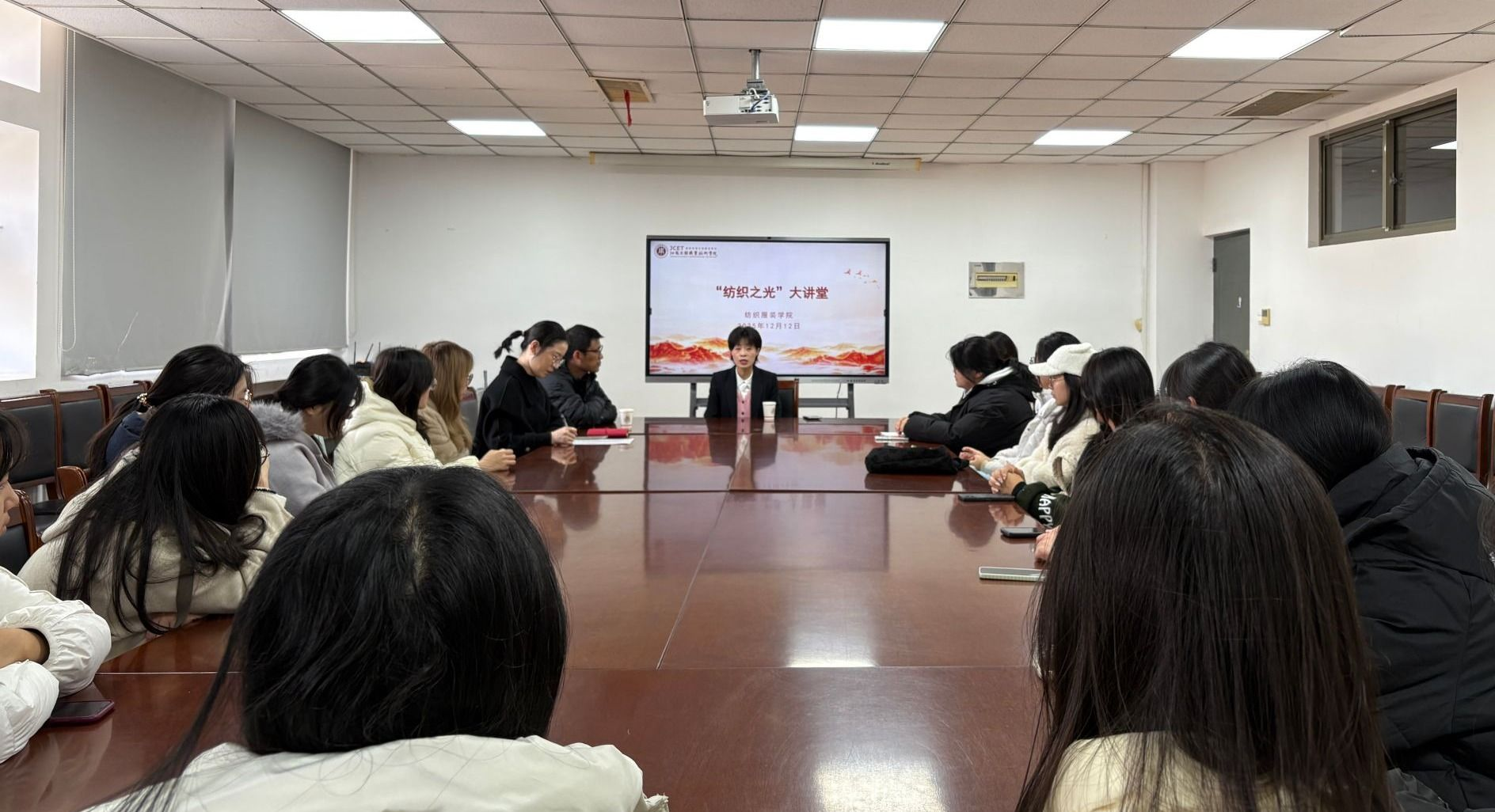 876d44a86de402755a6dd225e11fd4e4