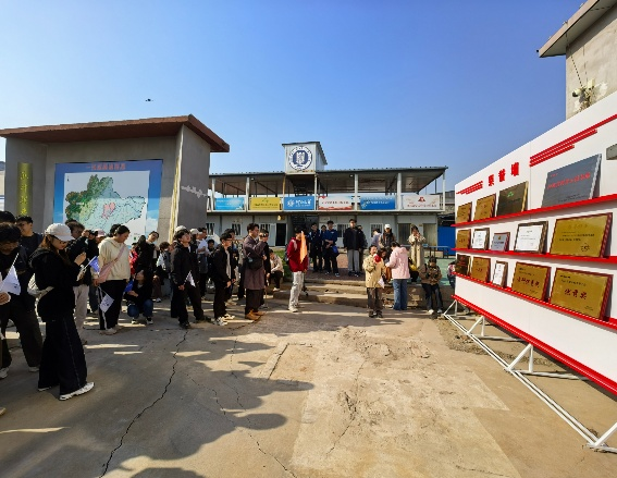 微信图片_2025-12-19_115552_097 微信图片_2025-12-19_115552_097