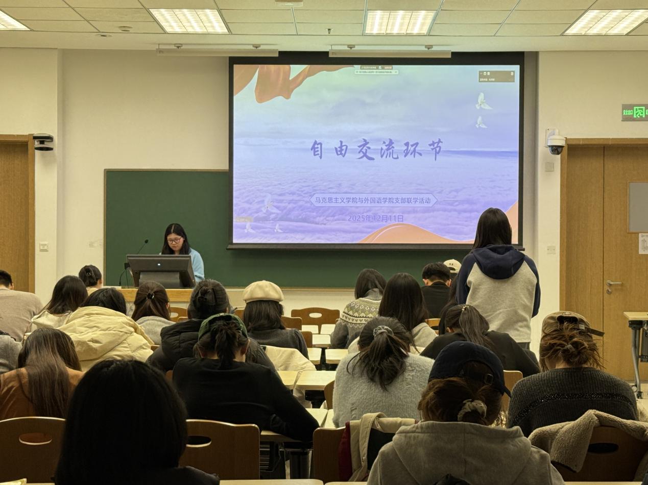 1cee35c9c9984e6998a8f20792bfec91