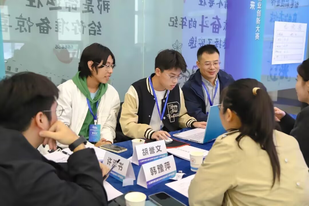 F4CBBE8447CED886A7EE51E0D23EF44F