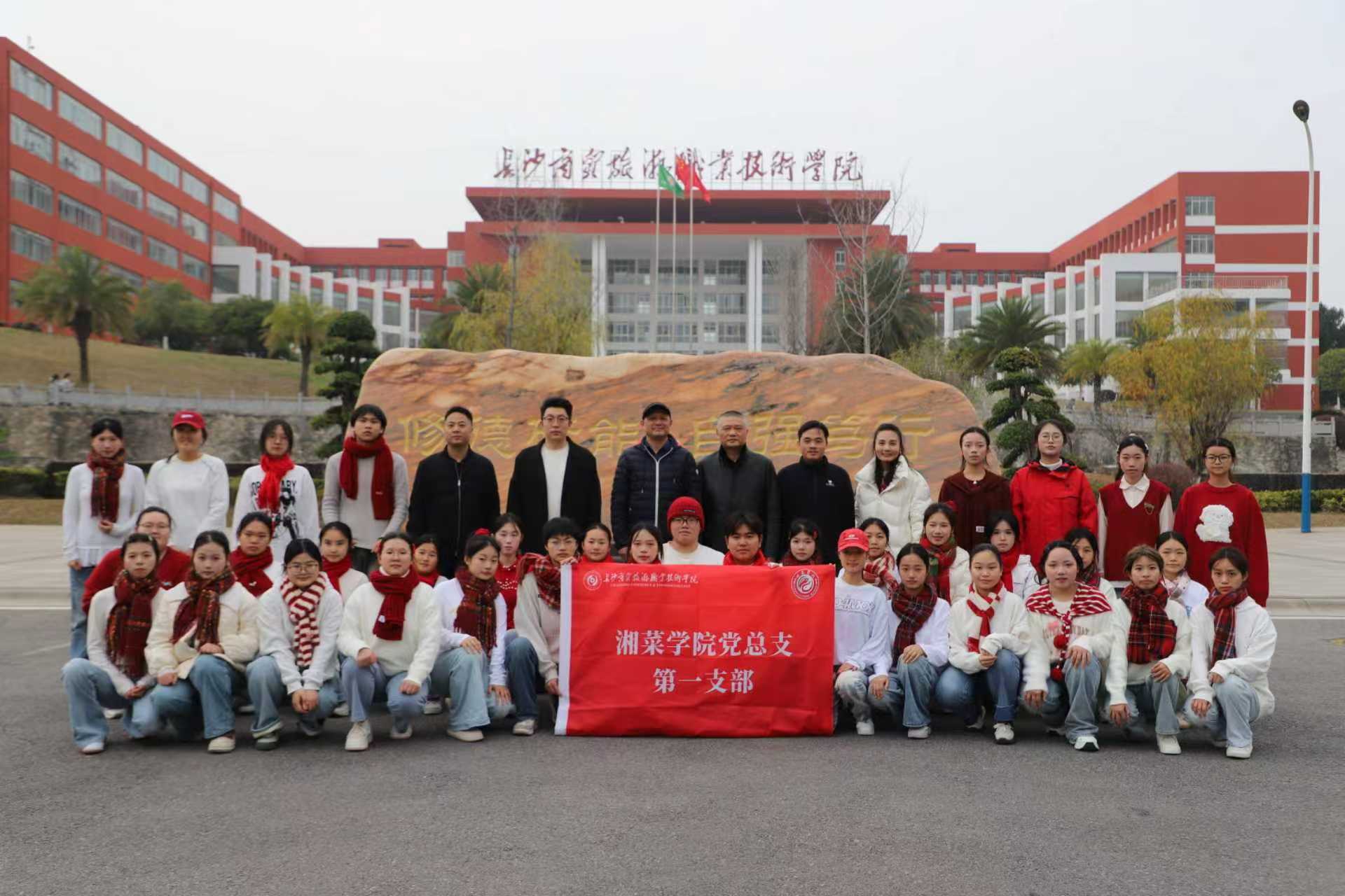 5c558c9c44d82efe6c4a12e1a7bf5534