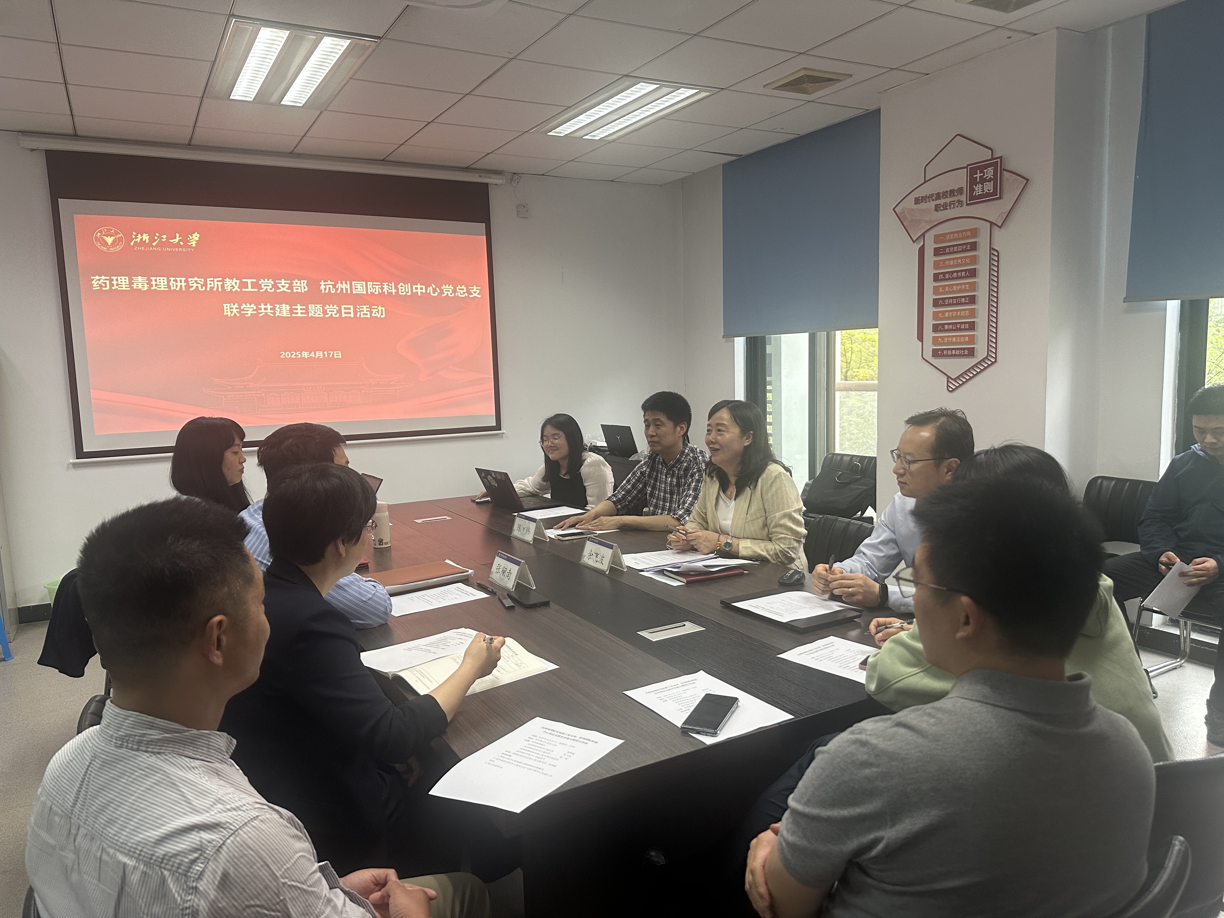 6a575ad9d0579a36c9a29f67eee2f27 6a575ad9d0579a36c9a29f67eee2f27