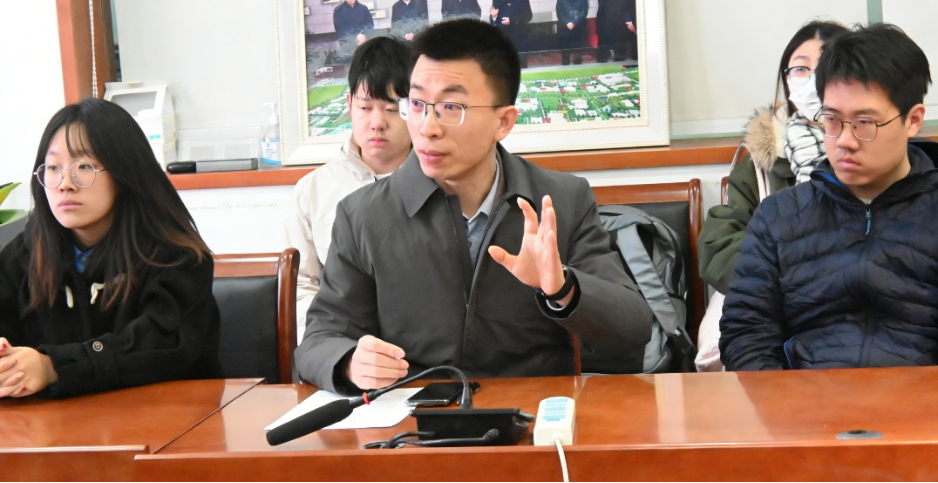 (改)学习全会精神,强化使命担当——微电子学系研究生第一党支部开展 12 月主题党日活动(1)574 (改)学习全会精神,强化使命担当——微电子学系研究生第一党支部开展 12 月主题党日活动(1)574