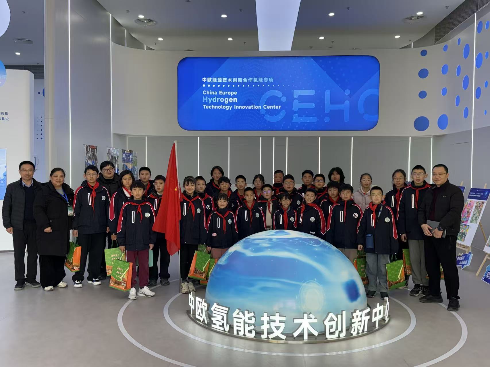 微信图片_20251226193744_167_416 微信图片_20251226193744_167_416