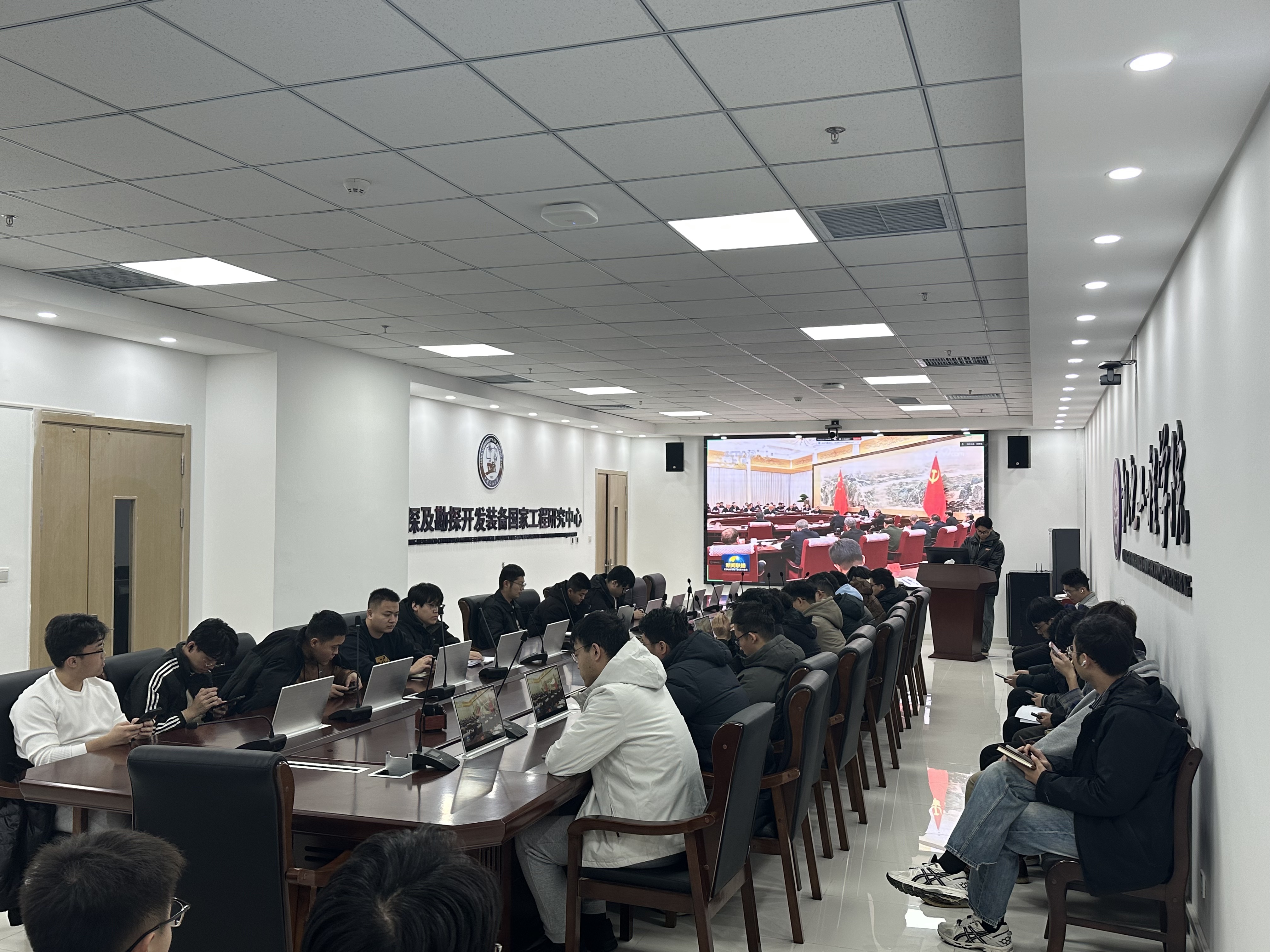 52cacda3153e180e5138d46674b503f0