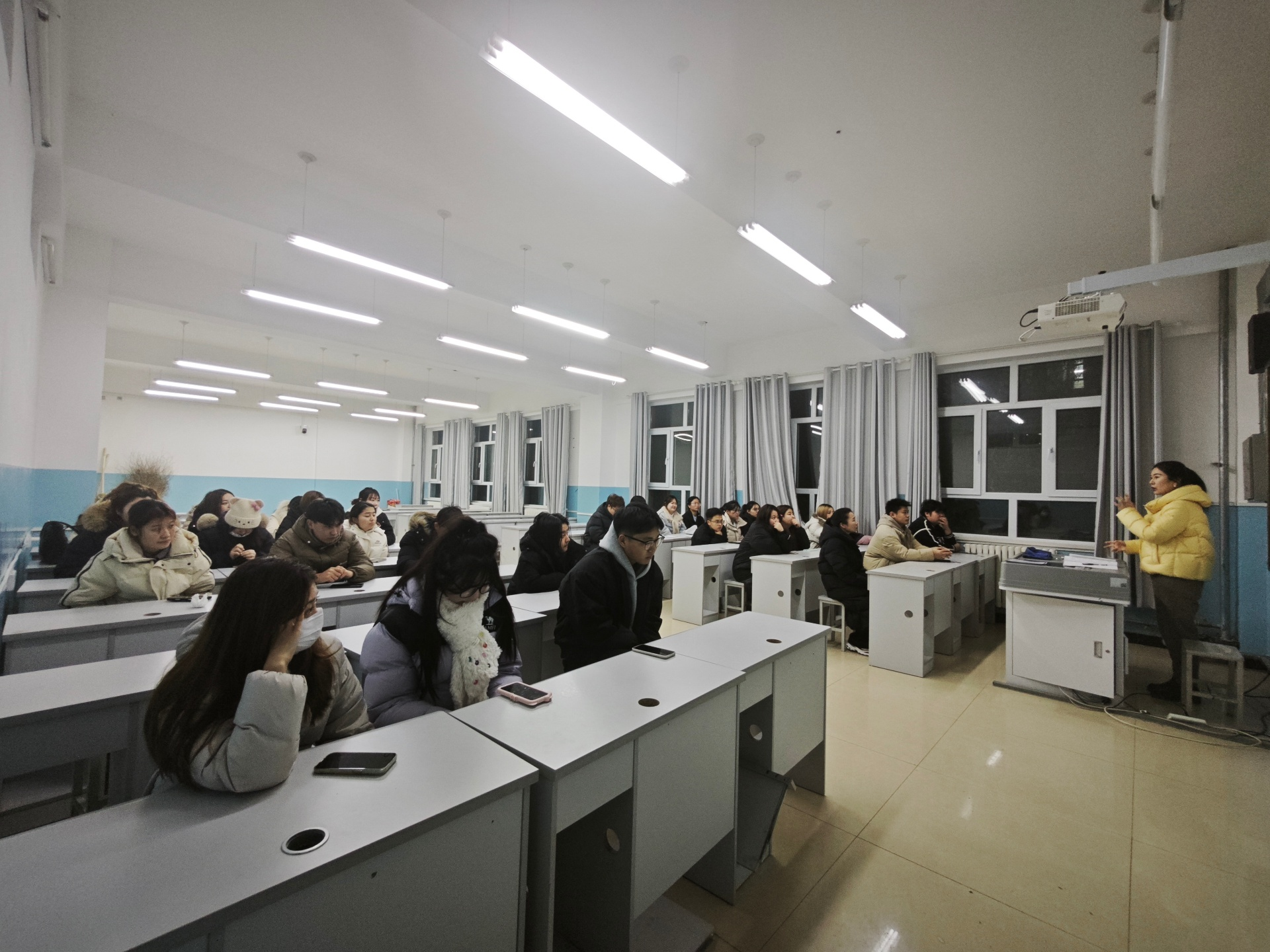 校园安全知识讲解