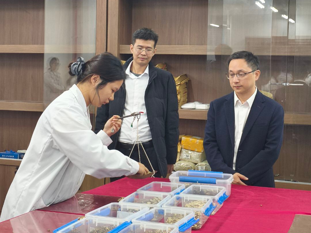 f88aedb4a0f742eca597b1f00b281ba0育人1 f88aedb4a0f742eca597b1f00b281ba0育人1