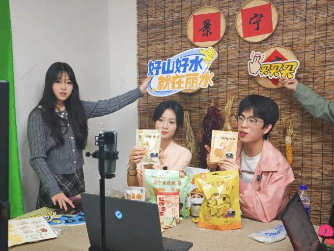 e94fcfb590a2f887978e1eb368a8954c