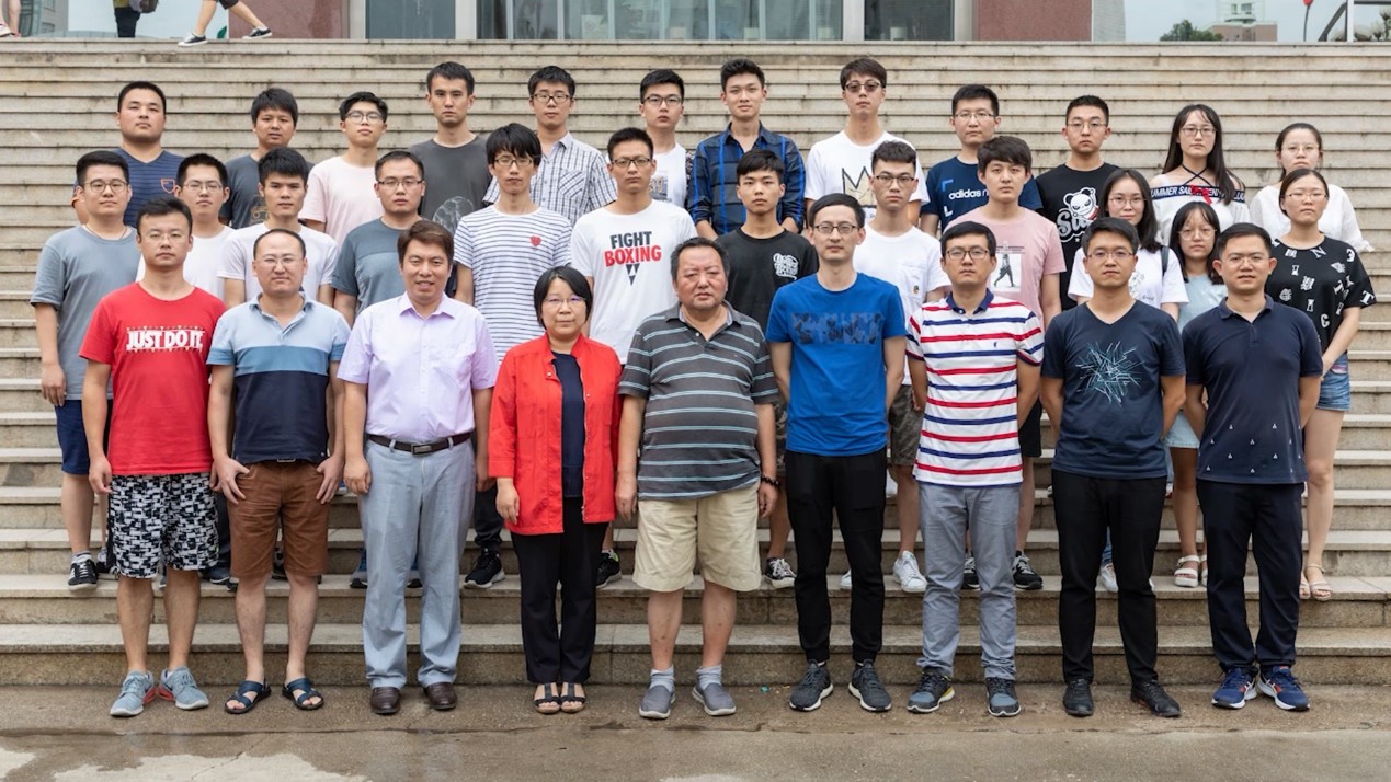 龚书喜老师团队合影 龚书喜老师团队合影