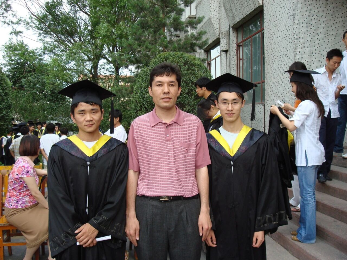 教师以严谨求真作为实验教学不可动摇的第一要务