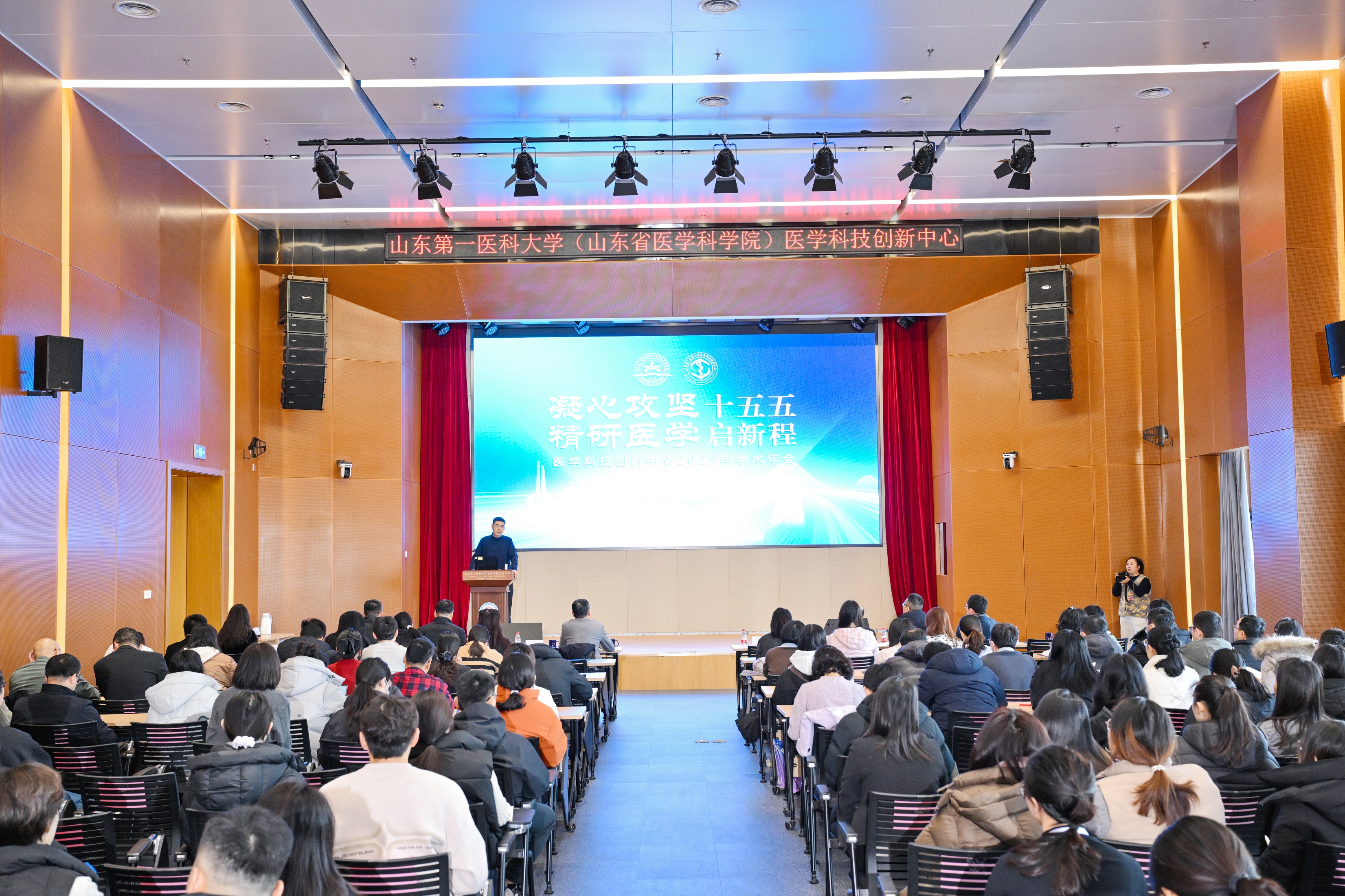 14eee7a94f49d72a2255b6c39d24ddad 14eee7a94f49d72a2255b6c39d24ddad