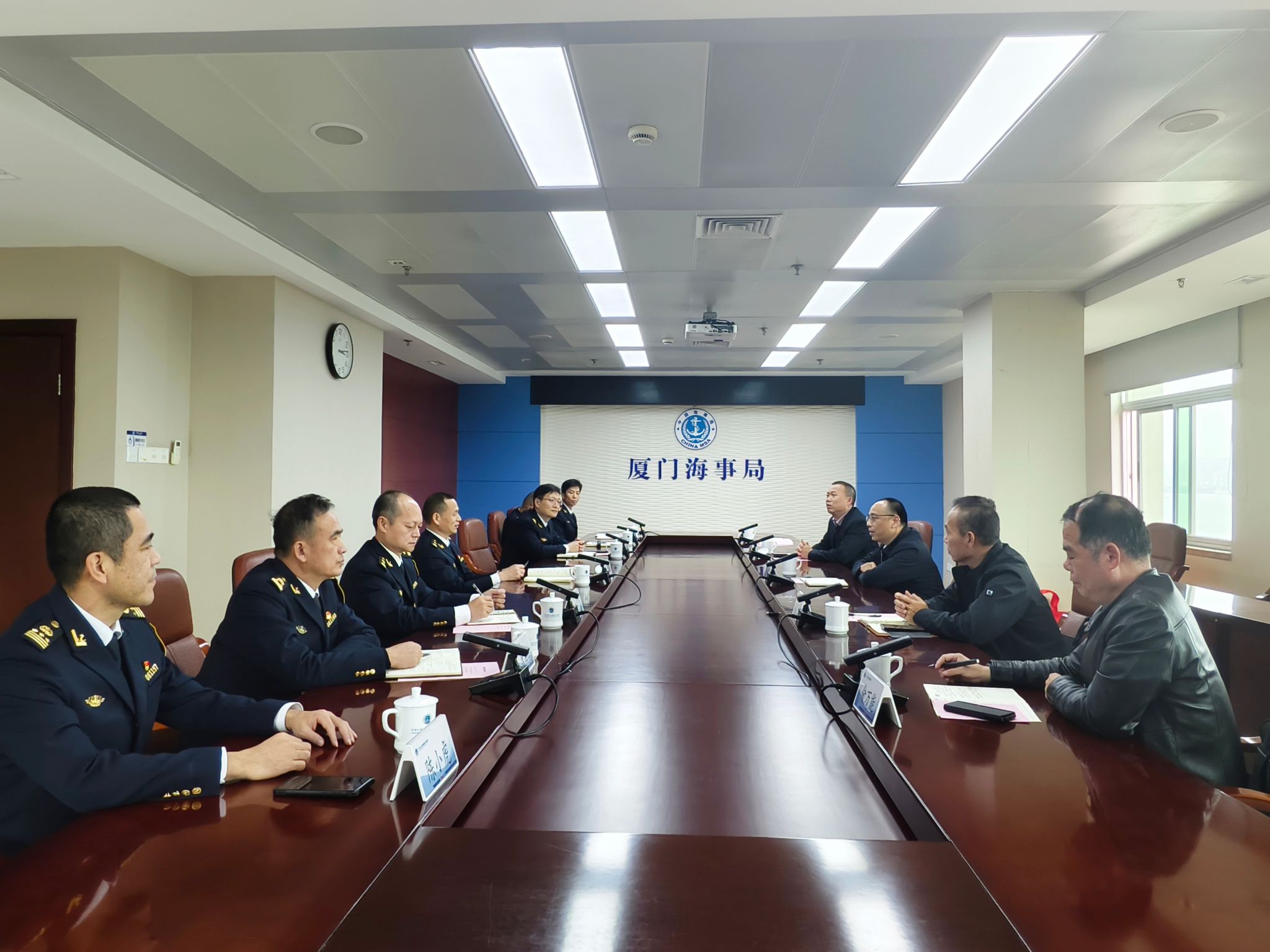 海事局 海事局