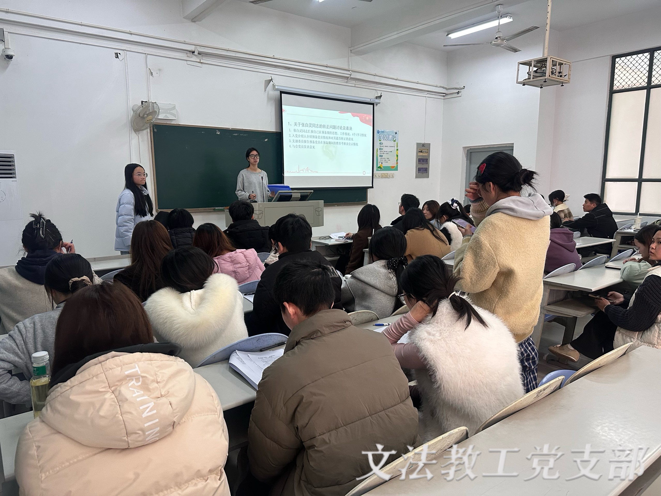 E4260CDF65FBA20979F10A18179A1902