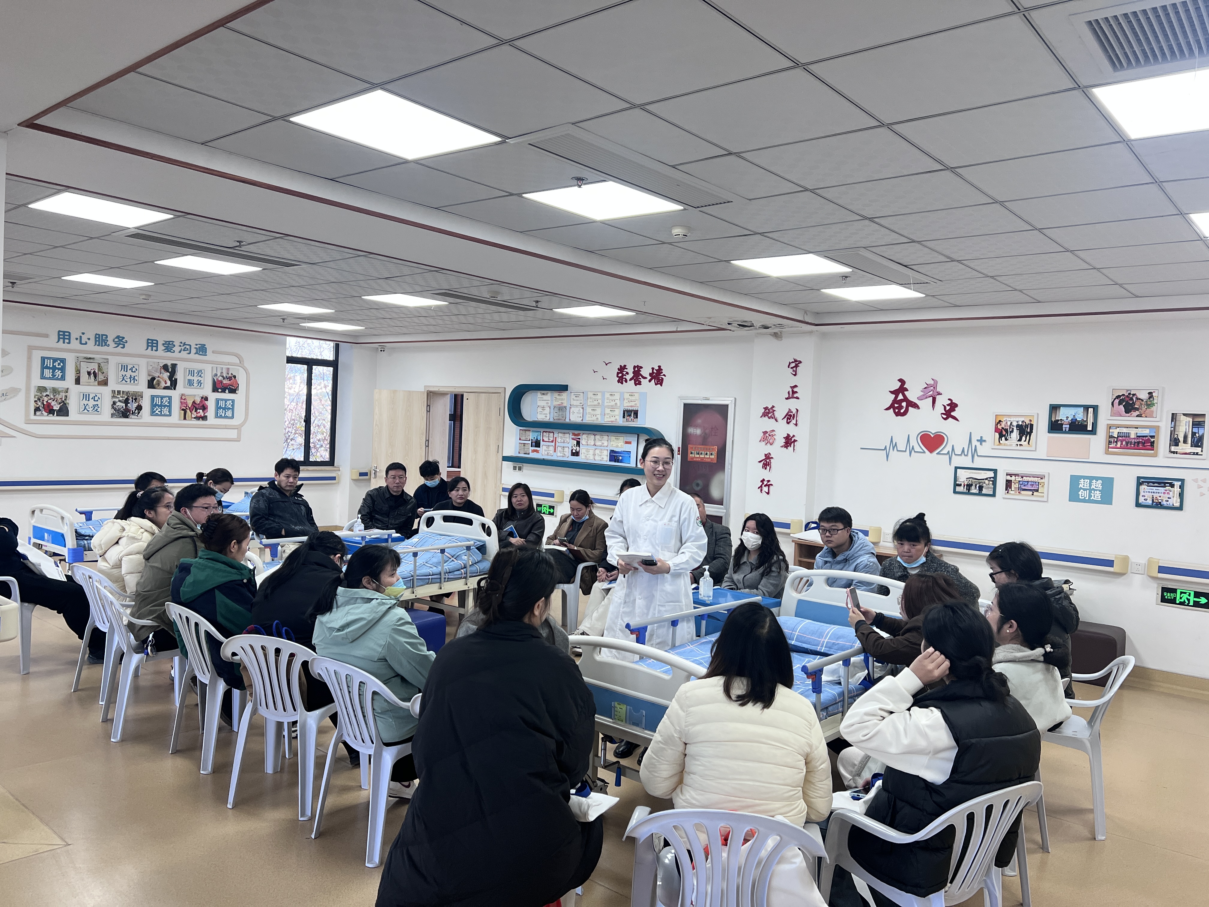 1d7136d2-c2ec-4a36-b521-6f7696a3bfaf 1d7136d2-c2ec-4a36-b521-6f7696a3bfaf