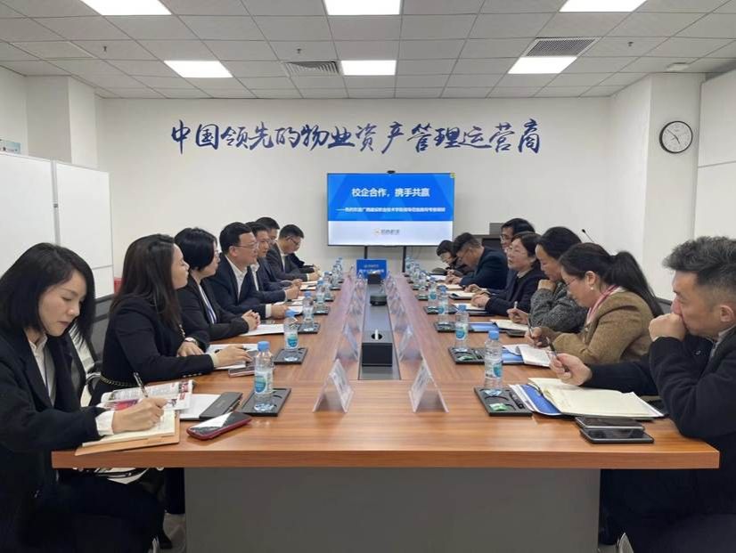 508007BDFF519DDB7A81A811C9E3F3CB