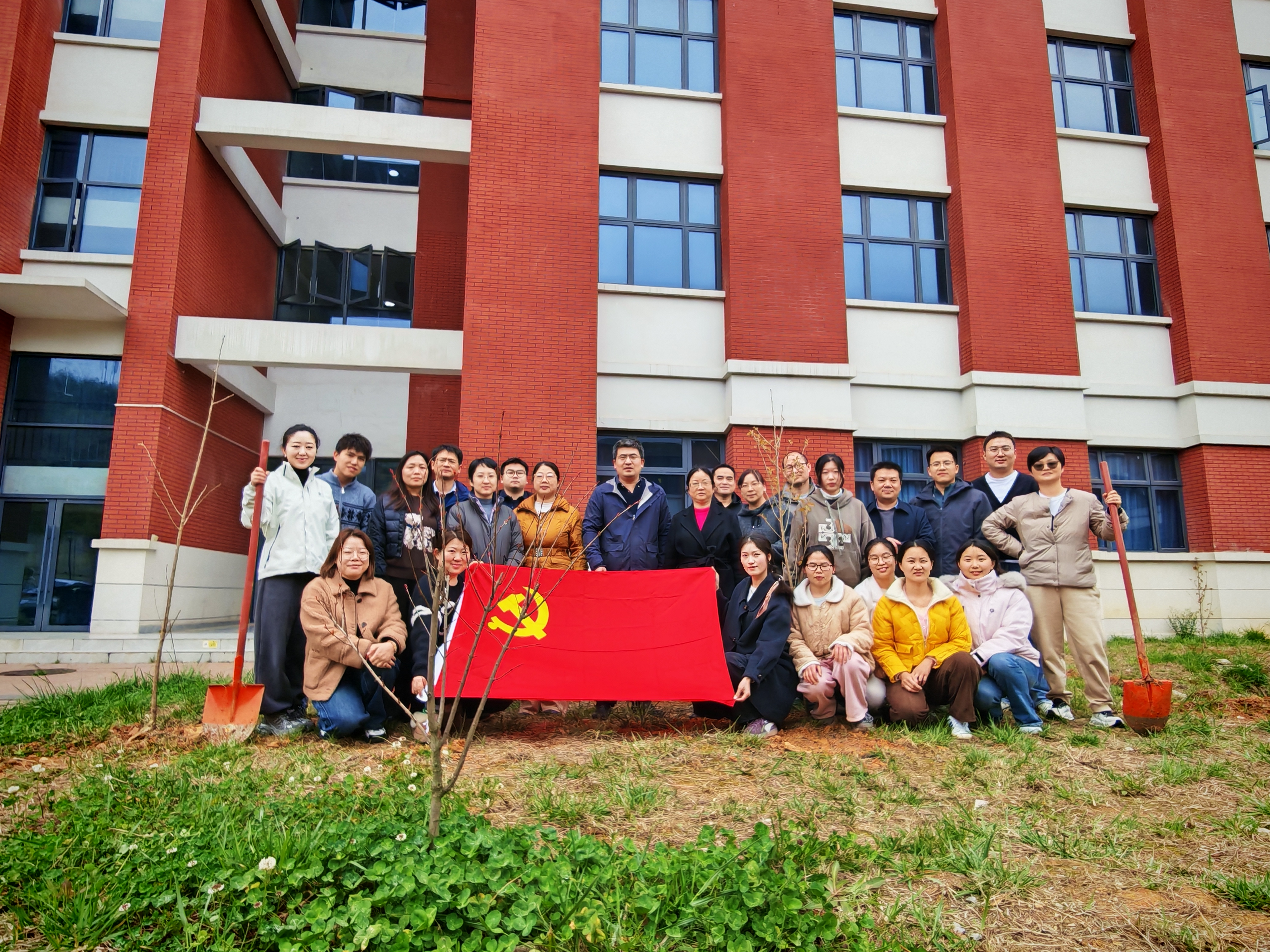 a284015c2a3b616333638dd5e972284