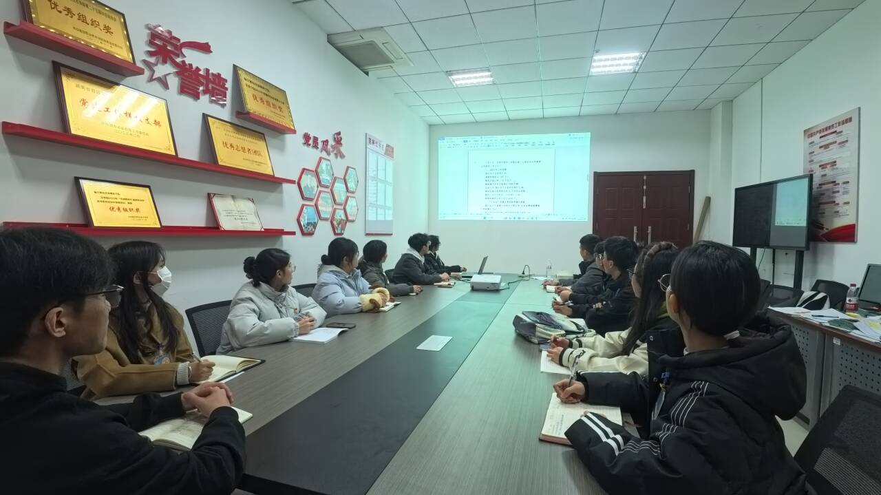 0fbf1d032117ac8fb2f931324ae12db7_720