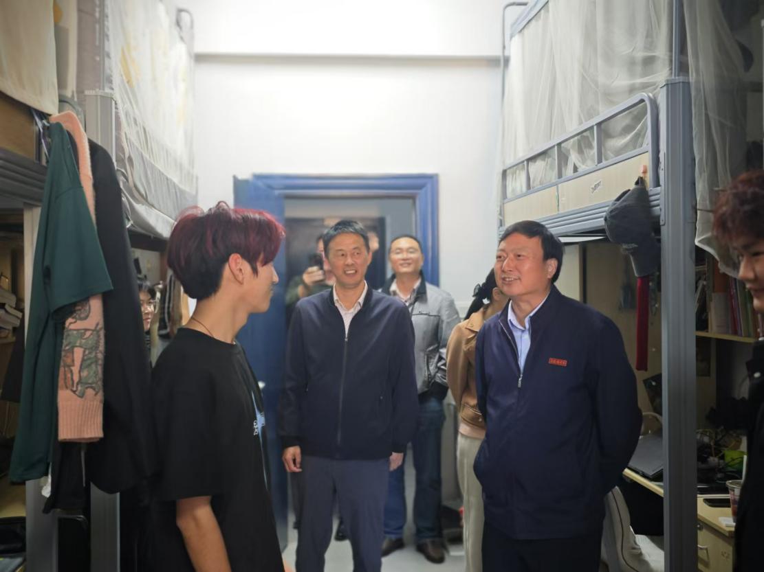 王丽心入班调研2.jpeg