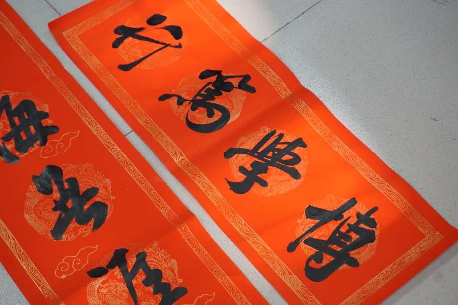 图片2.png 图片2.png