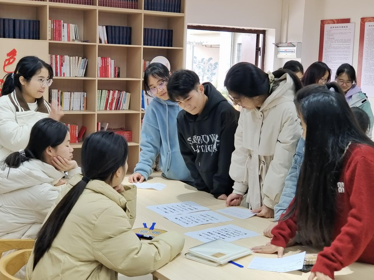 图片2.png 图片2.png