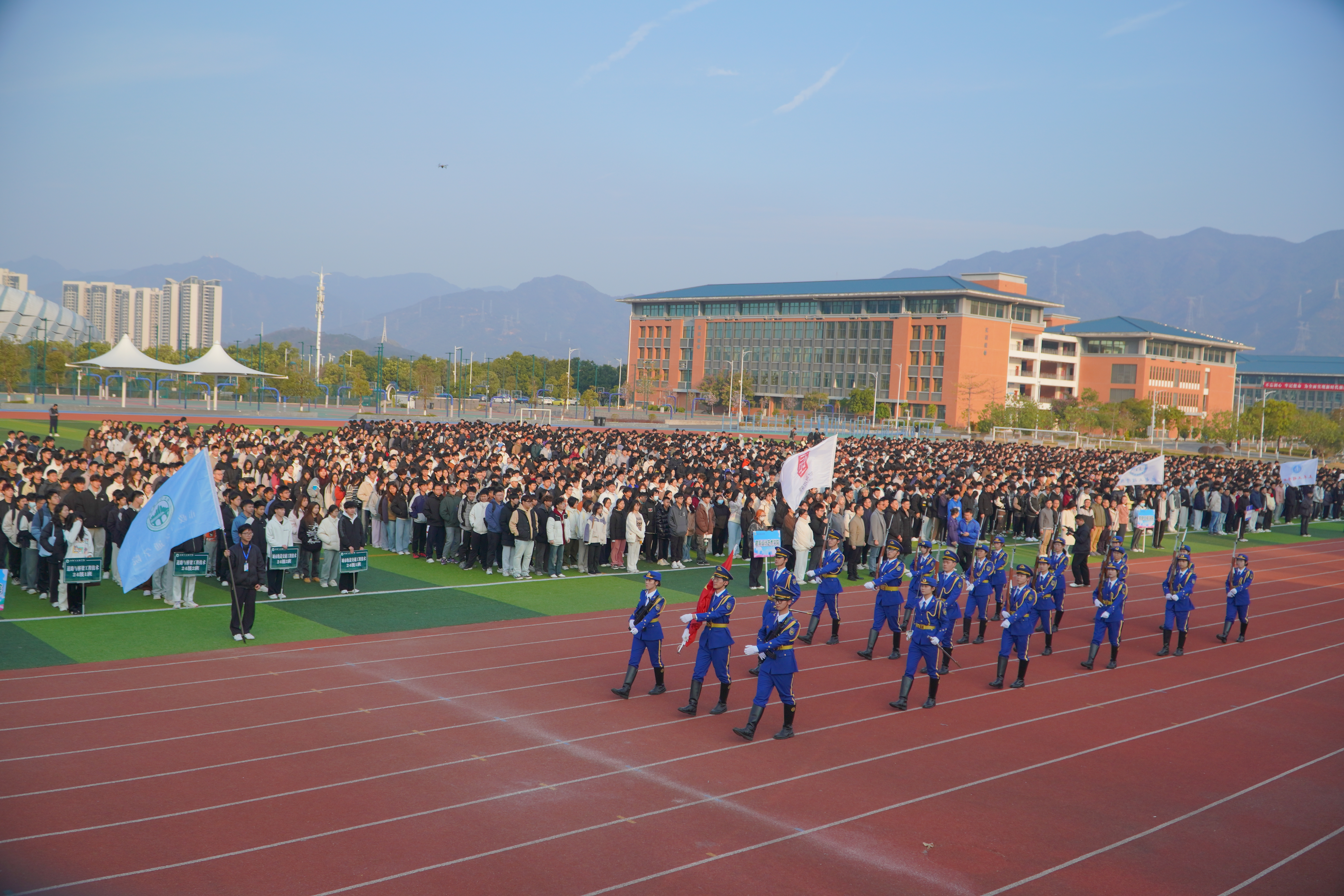 升国旗仪式现场