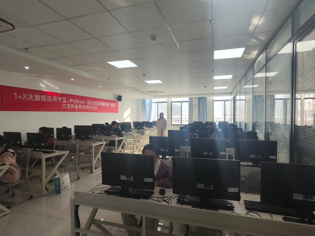 e12c6620-d34e-4be9-b065-6d2dabbf1a8e.jpg