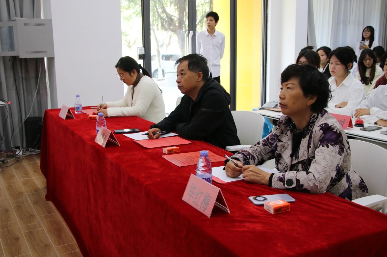 党课3.jpg