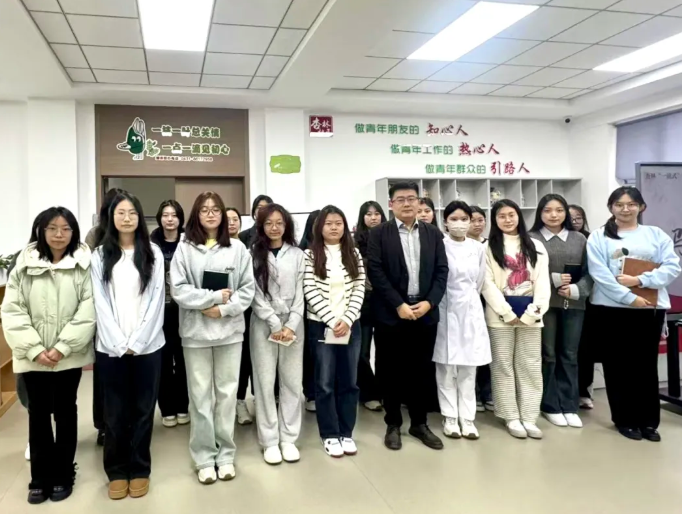 屏幕截图 2025-03-27 235040.png