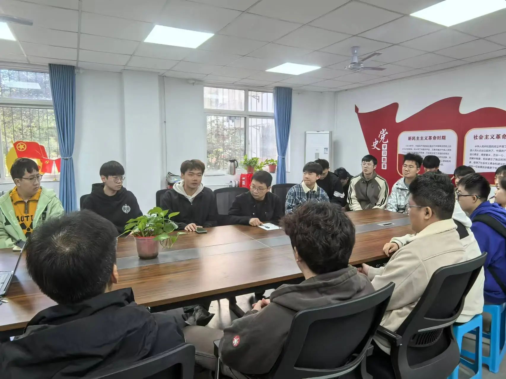 微信图片_20250327203501JPG.jpg