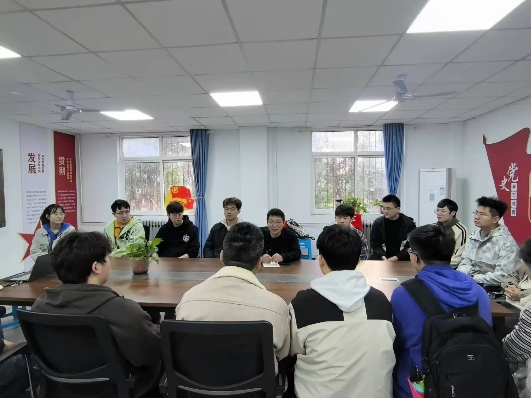 微信图片_20250327203537JPG.jpg