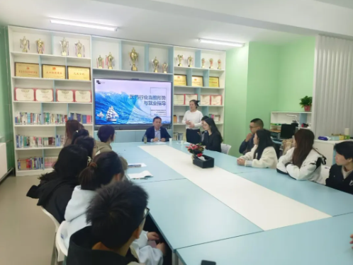 屏幕截图 2025-03-28 130614.png 屏幕截图 2025-03-28 130614.png