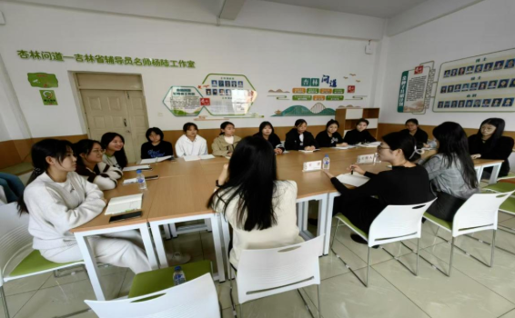 屏幕截图 2025-03-28 135456.png