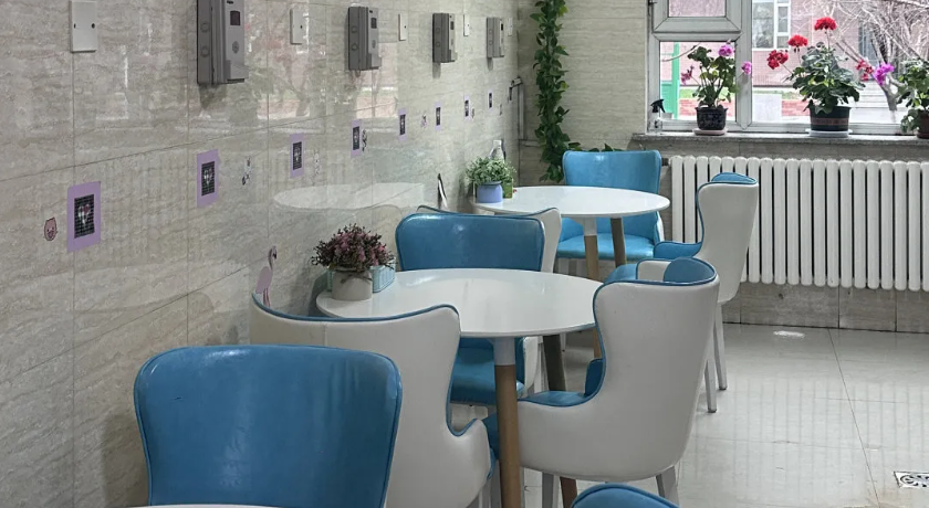 屏幕截图 2025-03-28 000145.png