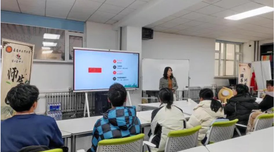 屏幕截图 2025-03-28 145425.png