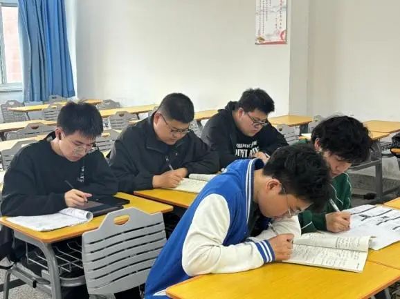 微信图片_20250330215318.jpg