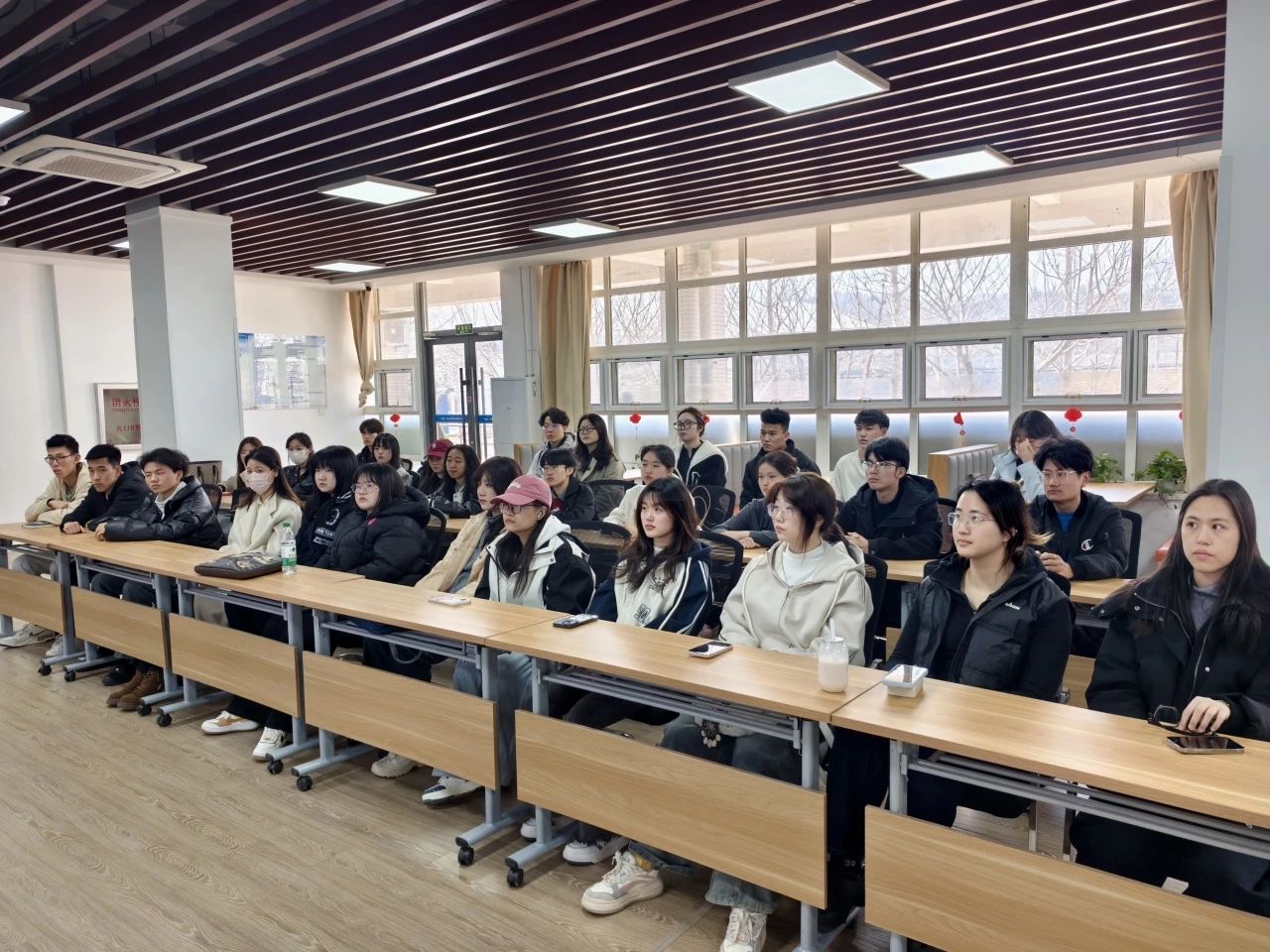 b792851279b40eb23769b898cc34b5fe.jpg b792851279b40eb23769b898cc34b5fe.jpg