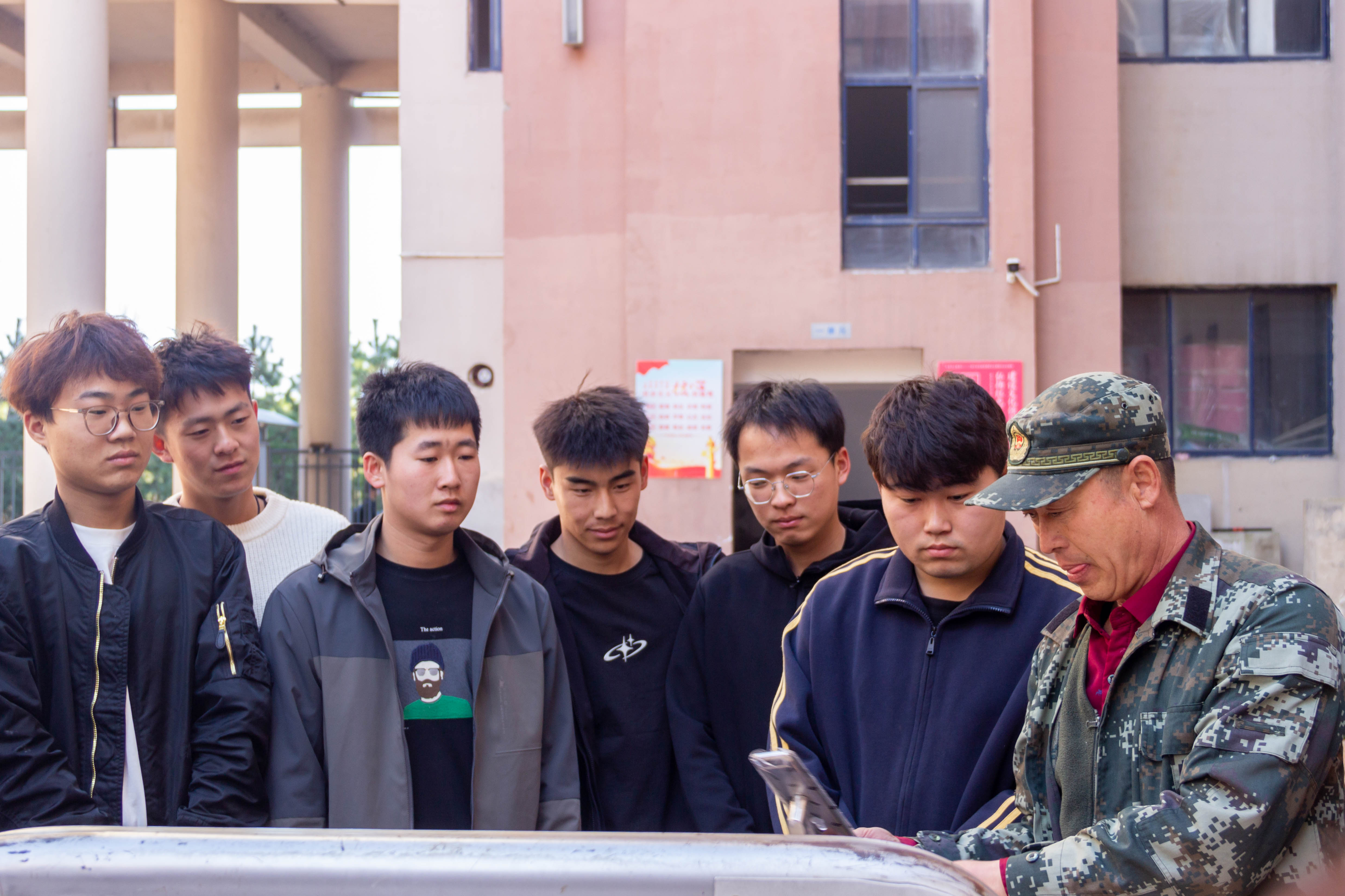 图片8.同学收获满满.jpg
