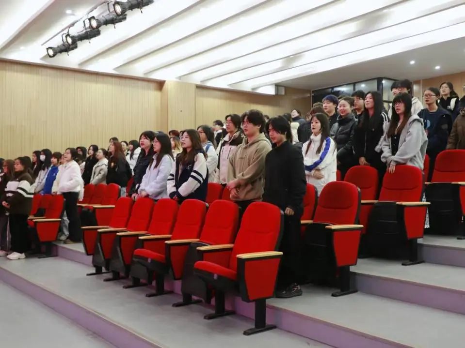 举办第五届“智贤宿舍育人工程”启动仪式 (2).jpg