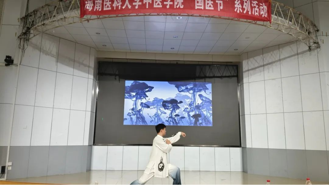 图片17.png 图片17.png